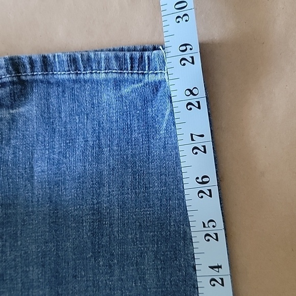 Laurie Felt Classic Denim Girlfriend Jeans Medium Wash A459932, Size 8, EUC - Picture 4 of 11